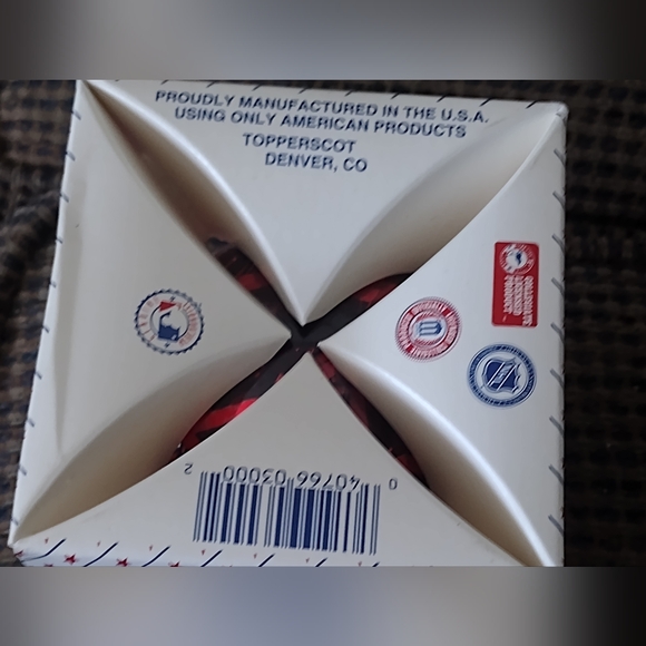 Chicago Bulls Collectors Series Ornament - Picture 9 of 9